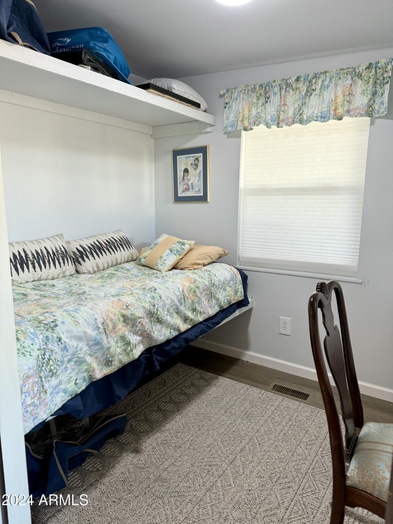 7750 E. Broadway Rd. #911