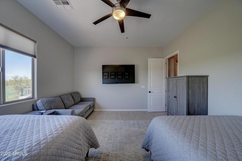 19475 N Grayhawk Dr, 1057-21