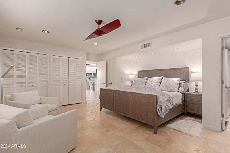 0031-31 - Coyote Pass