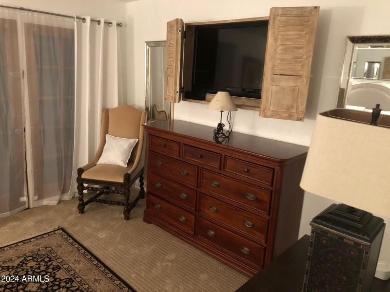 Suite 1 sitting area (2)