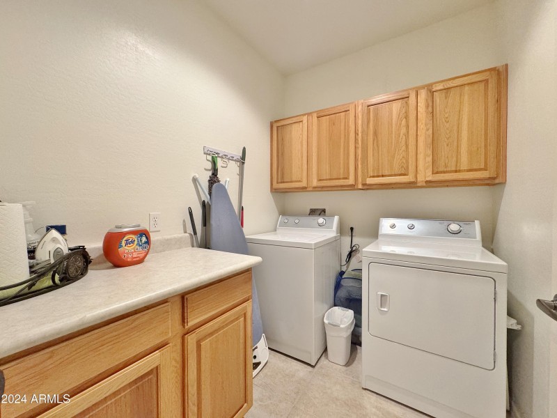 Large indoor utility room