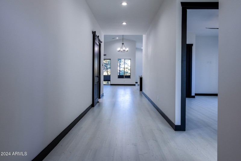 photo (13) 4705 Mountain Hollow 121924