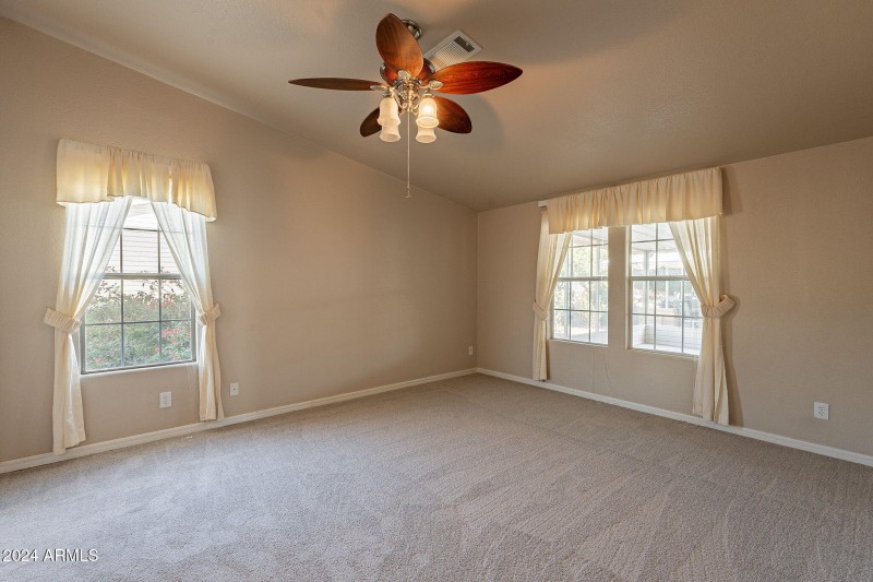 28-web-or-mls-Goldfield-28