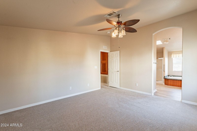 30-web-or-mls-Goldfield-30