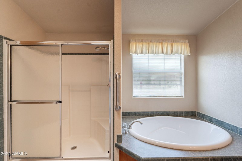 33-web-or-mls-Goldfield-33