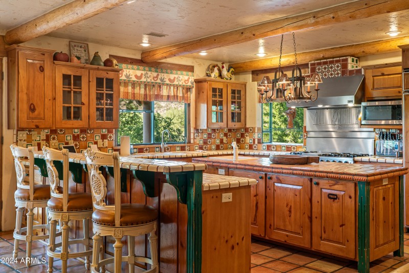 JL_3875NStagecoachRd-CommonAreas-13