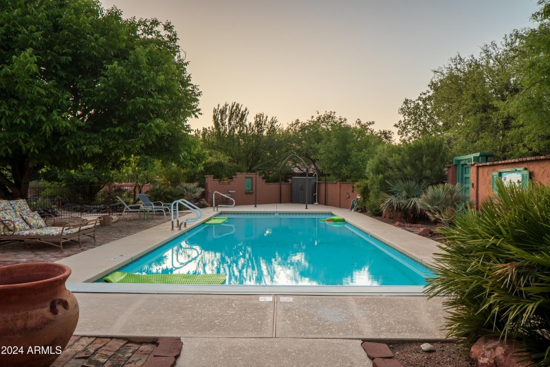 JL_3875NStagecoachRd-GardenPoolDock-08