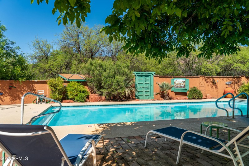 JL_3875NStagecoachRd-GardenPoolDock-06