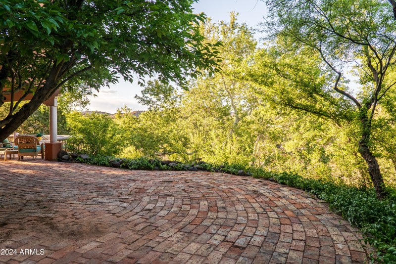 JL_3875NStagecoachRd-Home&Lawn-20