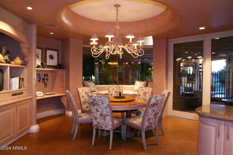 Breakfast Room