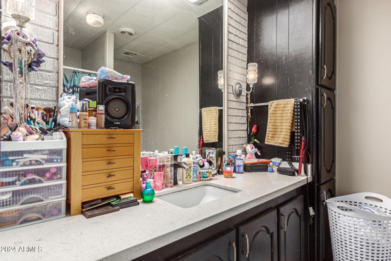 6828 W Pierce Street, 126