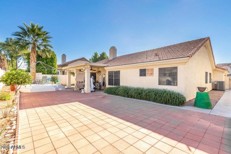 20211128190235764060000000-o