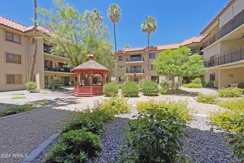 El_Dorad_Secret_Garden