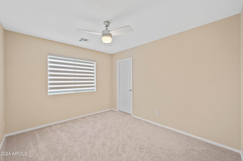 5677 s 239th dr buckeye, az 85326-7