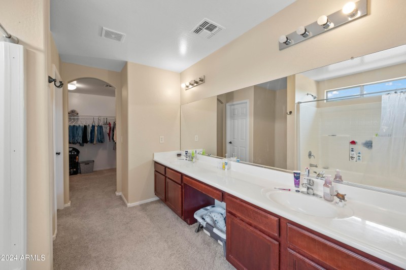 5677 s 239th dr buckeye, az 85326-18