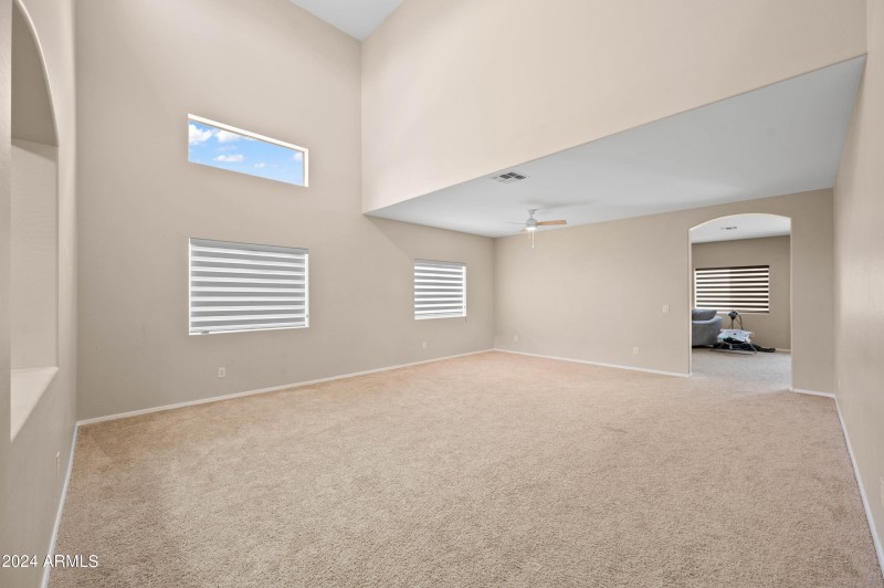 5677 s 239th dr buckeye, az 85326-30