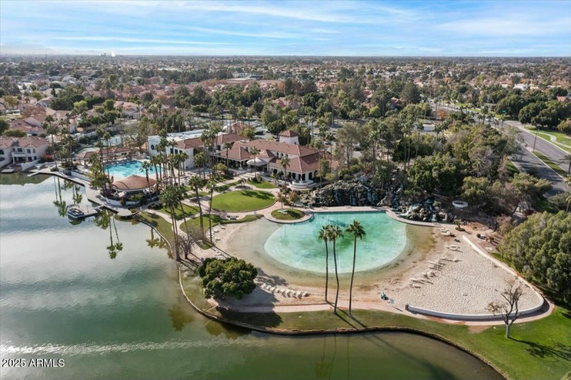 Clubhouse lagoon pool