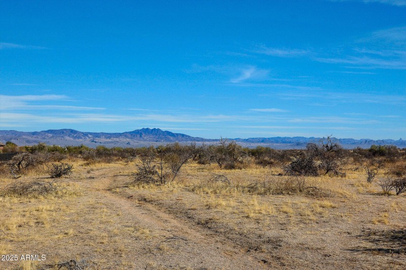 Trail access to McDowell Mtn Prk