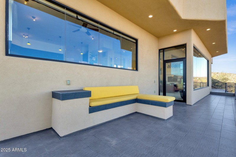 9-web-or-mls-15418-castillo-dr