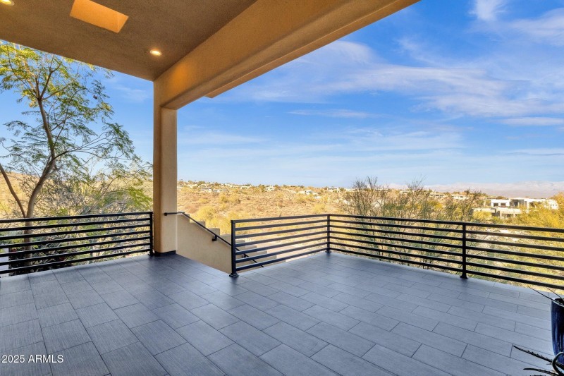 13-web-or-mls-15418-castillo-dr