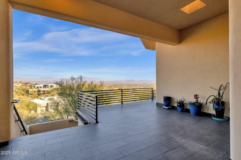 14-web-or-mls-15418-castillo-dr