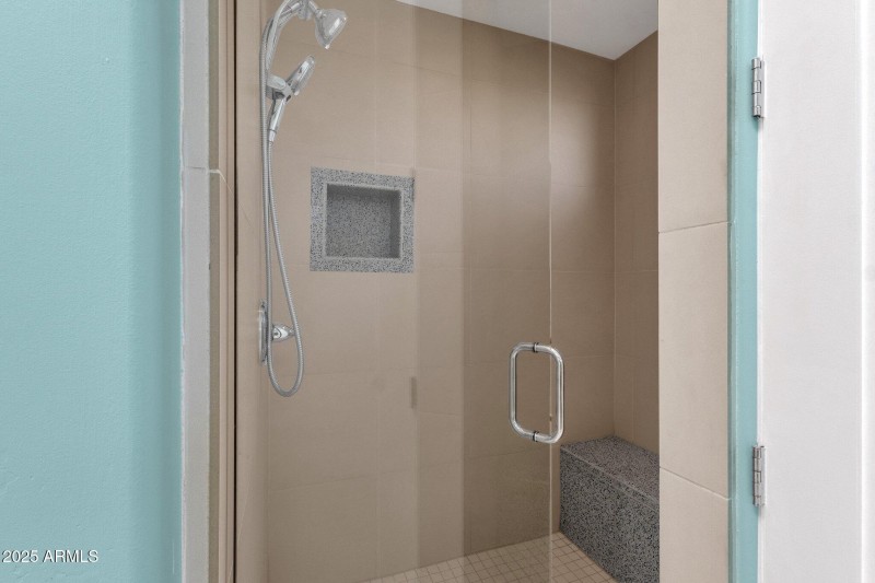 55-web-or-mls-15418-castillo-dr