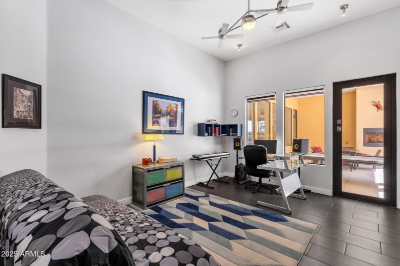 62-web-or-mls-15418-castillo-dr