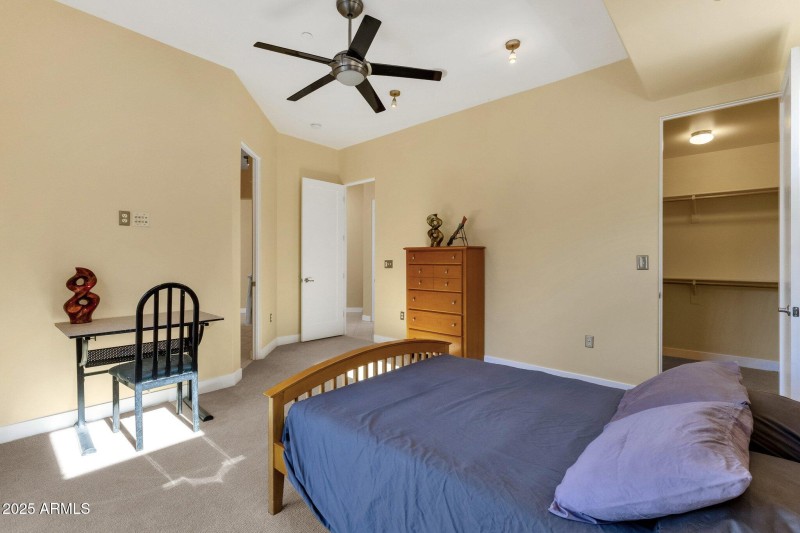 69-web-or-mls-15418-castillo-dr