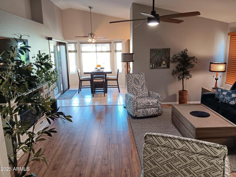 Livg-Rm-to-Ding-Rm-1-L-scaled