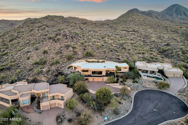 183-web-or-mls-15418-castillo-dr