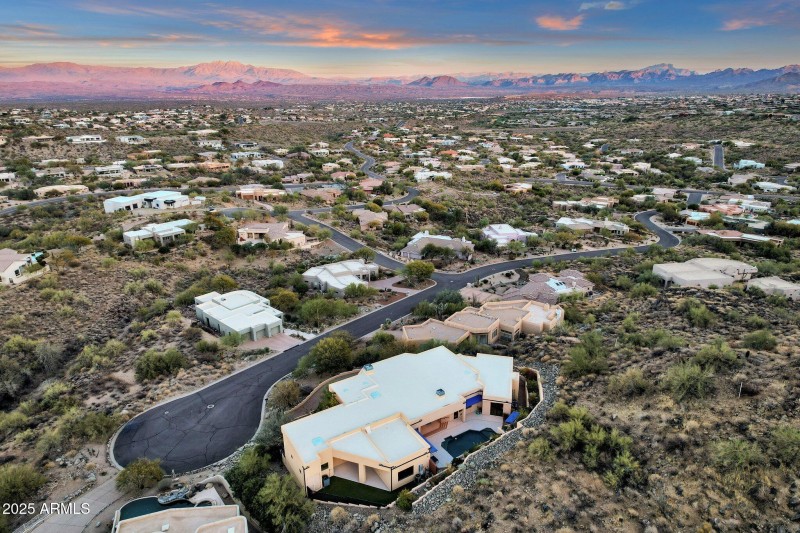 190-web-or-mls-15418-castillo-dr