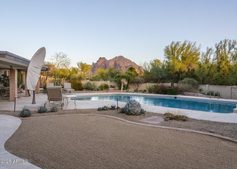 Listings_3921_E_SanMiguel_Ave_Reshoot-31