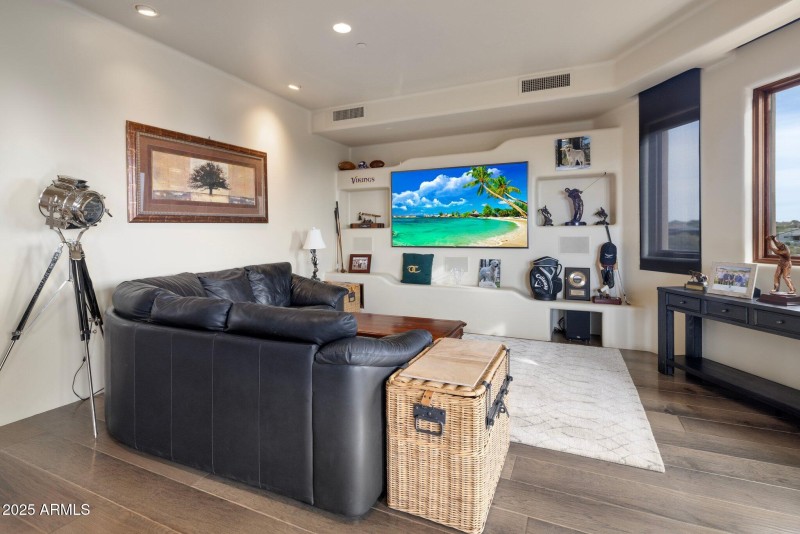 24-web-or-mls-IMG_0897