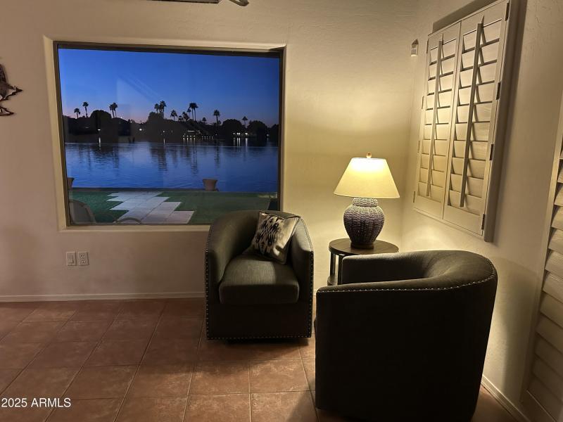 Lakeview Reading Nook