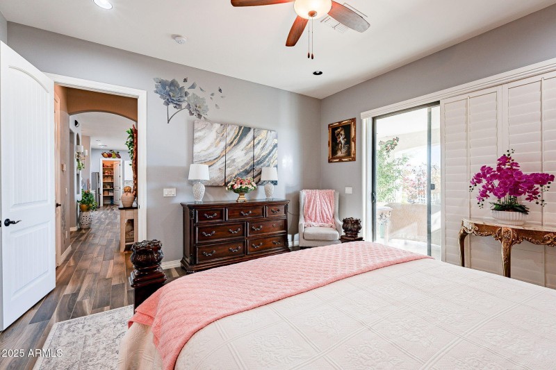 28821 N ASHBROOK Lane