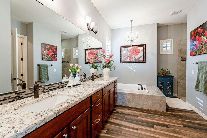 28821 N ASHBROOK Lane