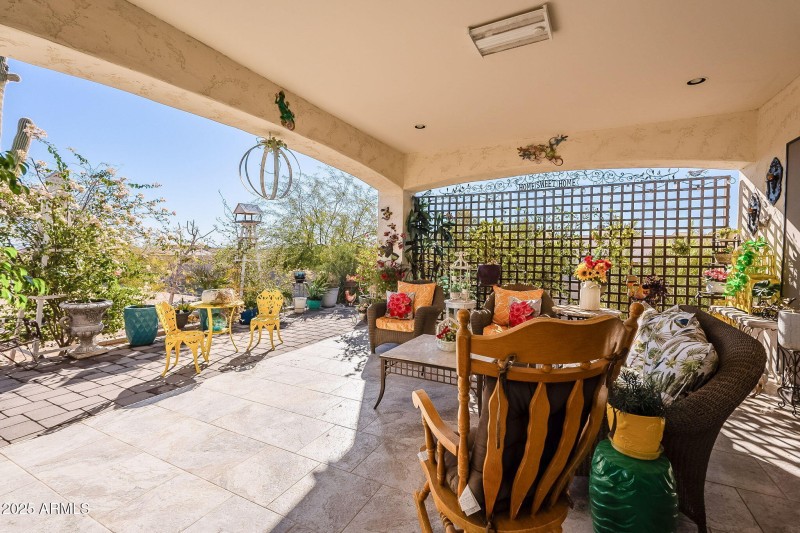 28821 N ASHBROOK Lane