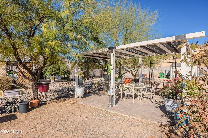 28821 N ASHBROOK Lane