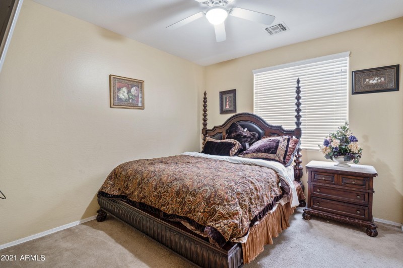 15296 W Coolidge-BED RM