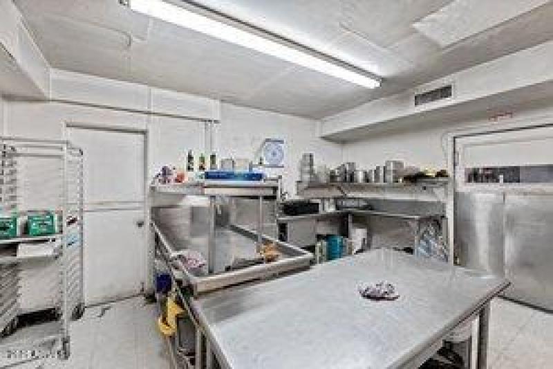 thumbnail-0194482a-a8ad-71ac-adaa-b9c080