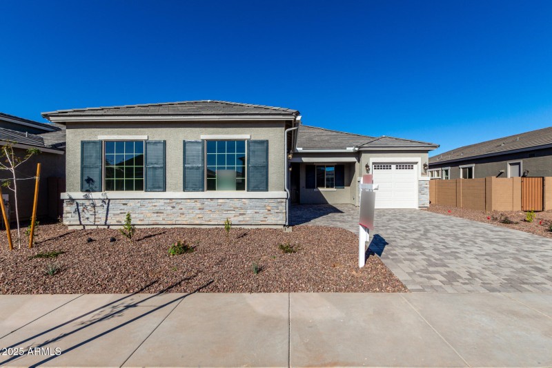 01 - Avenida del Sol