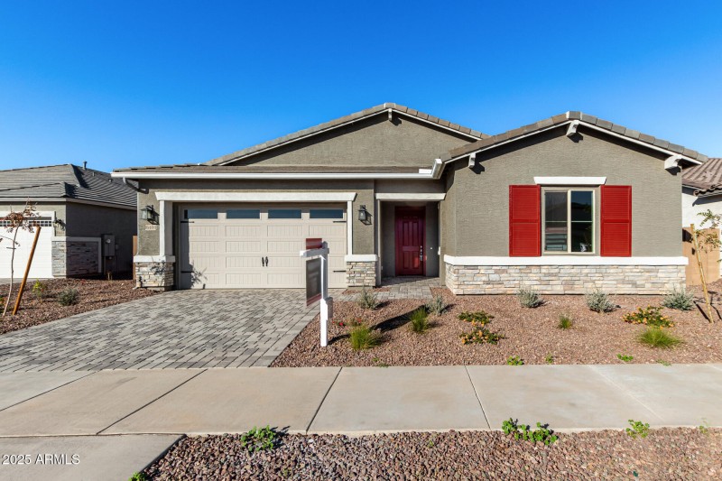 01 - Avenida Del Sol