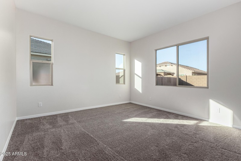 16 - Avenida Del Sol