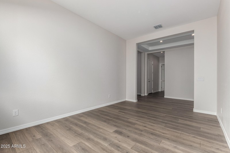 27 - Avenida Del Sol