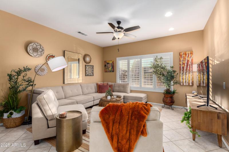 0004-15 - Sundown 17724