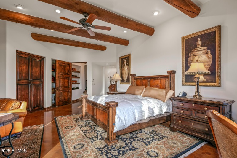 034_Primary Suite Details