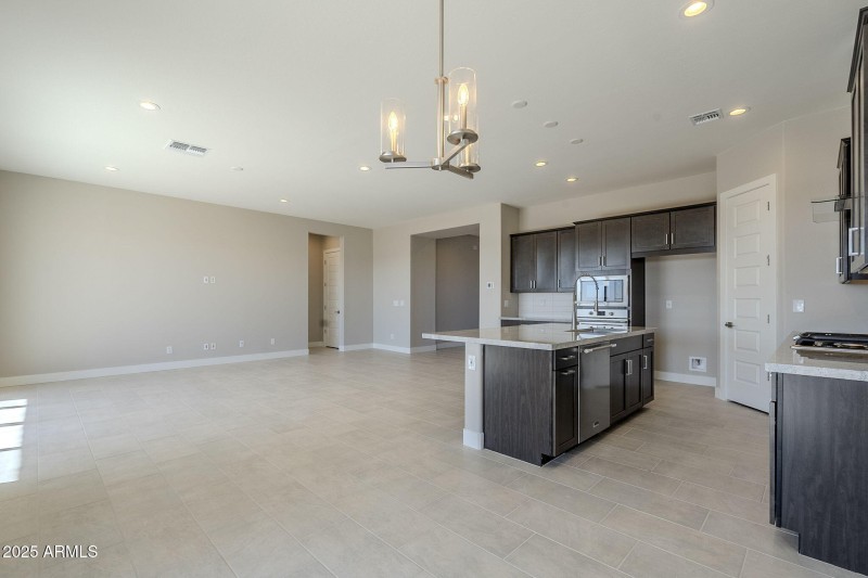 12-web-or-mls-Ocotillo-12