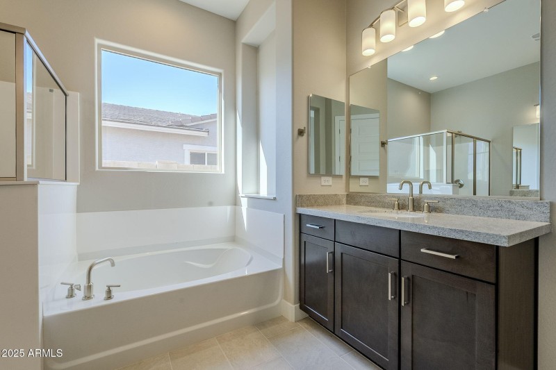 34-web-or-mls-Ocotillo-34