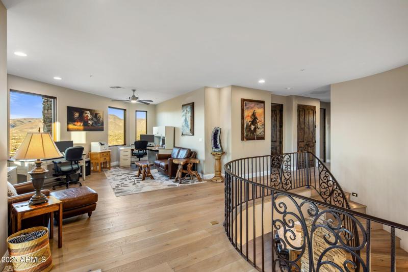 20-web-or-mls-D46A10056 copy