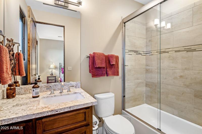 26-web-or-mls-D46A10103 copy